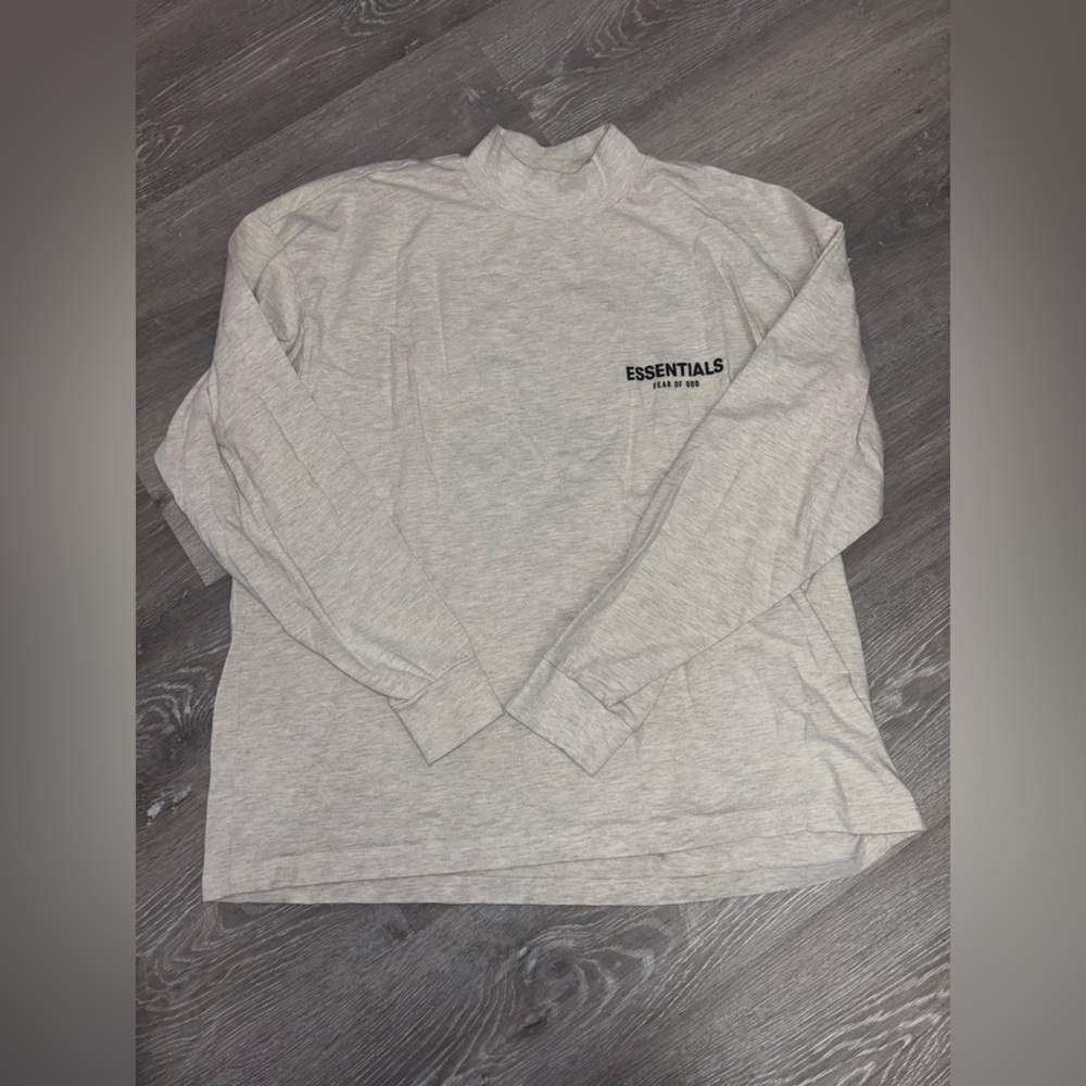 Essentials Light Gray Long Sleeve Tee